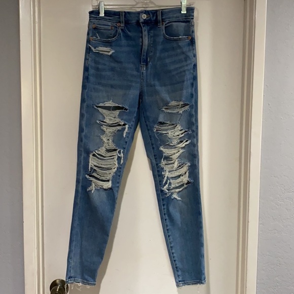 American Eagle Outfitters Denim - Size 10 curvy next level stretch AE ripped jeans